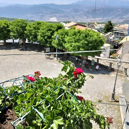 Il Gufo Impavido Lägenhet Villa Santa Lucia degli Abruzzi