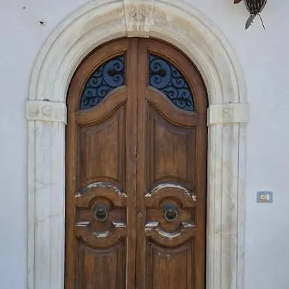 Il Gufo Impavido Villa Santa Lucia degli Abruzzi